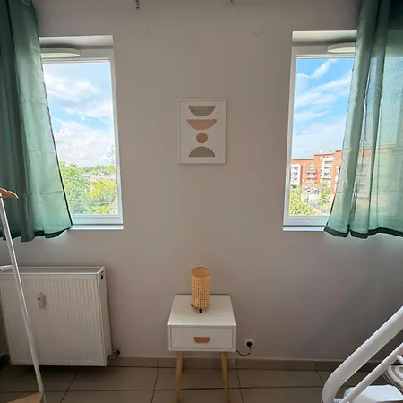 Le Nid Parisien Netflix Parking Apartment