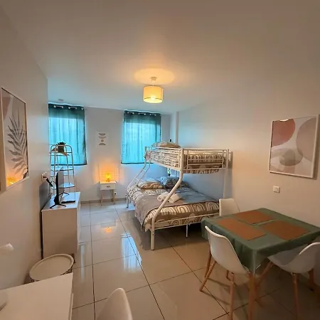 Le Nid Parisien Netflix Parking Apartment Montfermeil